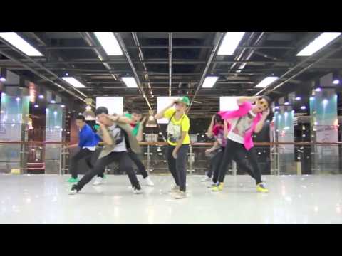 Mr Simple 미스터 심플   Super Junior 슈퍼주니어 Dance Cover by 'St 319' from Vietnam