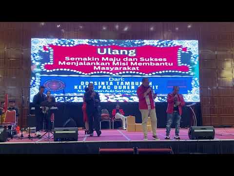 Che Sara (lagu Italia) : Junimart Girsang dlm Acara HUT PBB ke 5.