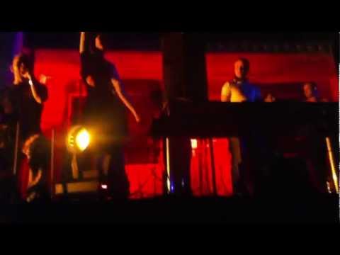 Dizz Martin plays on May Day fest (Ukraine)