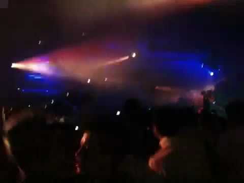 Sven Väth playing "Ilario Alicante - Balance" @ Time Warp Warmup 2011 Cocoon