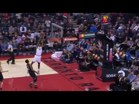 Raptors Highlights: Lowry to Nogueira Alley-Oop - January 22, 2017