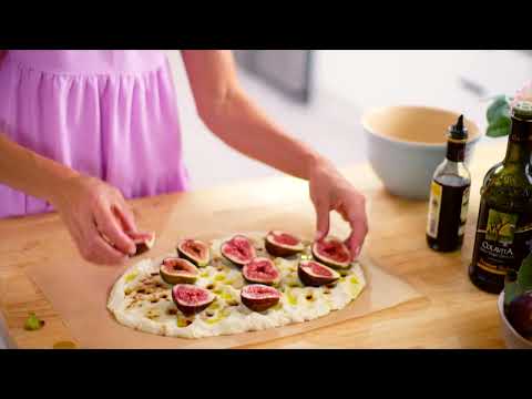 FOCACCIA CON FICHI E PECORINO by Sliva Colloca