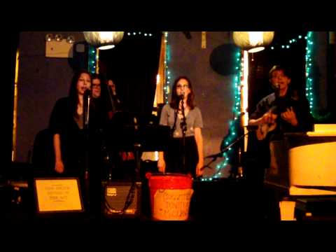 2:19 Blues by Dr. Uke and Daughters at Googies