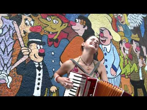 Violeta Y Frida - Pascuala Ilabaca