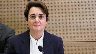 Louvre-Chefin Laurence des Cars tritt nach französischen Sicherheitsdebakeln zurück