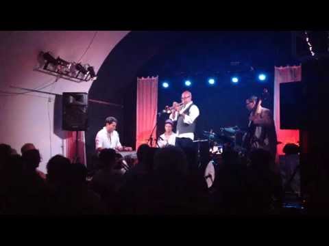 Performing Perfidia  as a guest at Cesar Correa´s Quartet Concert at Le Ancienne Poste in Montreaux