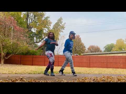 BLACKSKIN MILE By CEELO GREEN. Line dance created by Tess. I don’t own the rights to this music!!