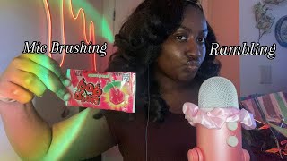 ASMR| eating candy + clicky whisper ramble 🎀 + mic brushing