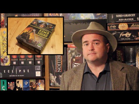 The Discriminating Gamer: Bomb Squad