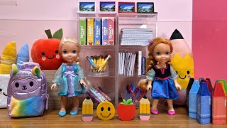 Download lagu New backpacks! Elsa & Anna toddlers - shopping for school supplies - Barbie dolls mp3