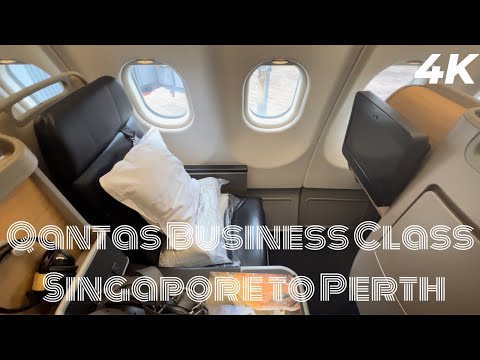 Miniatura YouTube dla Qantas Airbus A330-200