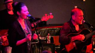 דויד ברוזה ומירה עוואד - רמאללה ת"א - בהופעה // David Broza & Mira Awad - Ramallah - Tel Aviv (Live)