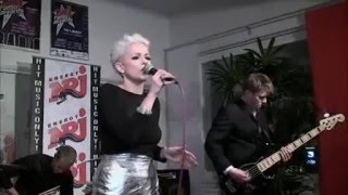 September - Resuscitate Me, Me & My Microphone (NRJ Live 2011)