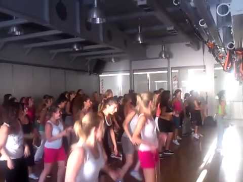 Zumba® With Eva Pouraveli (Gangnam Style)