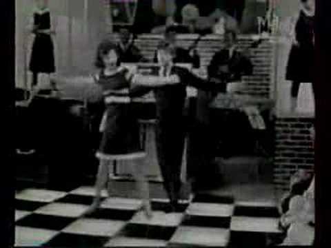 Sheila & Akim - devant le juxe box