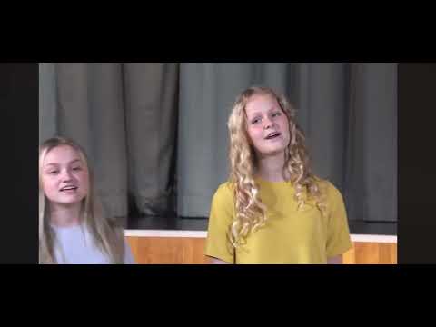 Laulupesa ansambel LAULULILLED Mattiisenil 2022 - "Laskem laulda" & "Õnnelike inimeste maa"