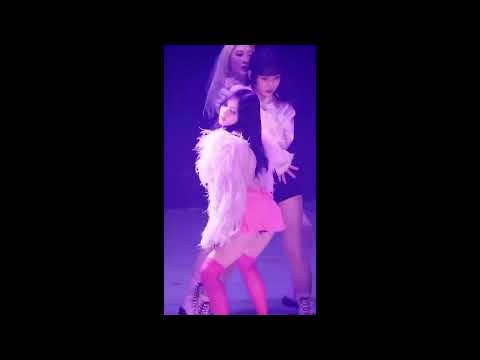 Twice Mina Sexy Dance | Mina Twerking? OMG | Twice | 7 Rings Ariana Grande Cover | Amesora