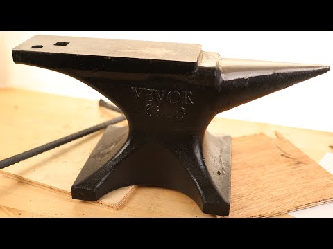 VEVOR Single Horn Anvil, 66Lbs Cast Steel Anvil, High Hardness Rugged Round Horn Anvil Blacksmith