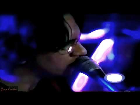 Enanitos Verdes ft. Julieta Venegas - El guerrero HD