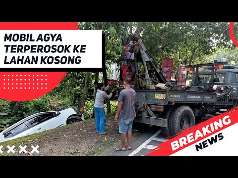 Jatuh di Lahan Kosong, Mobil Agya Ringsek