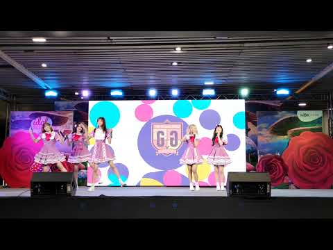 ปั่นป่วน - The Glass Girls (Trainee) ในงาน Idol Exchange 9 Jan, 2022 @MBK Center