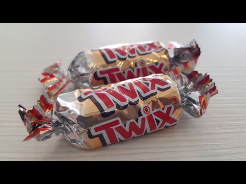 Twix Mini Chocolate Opening