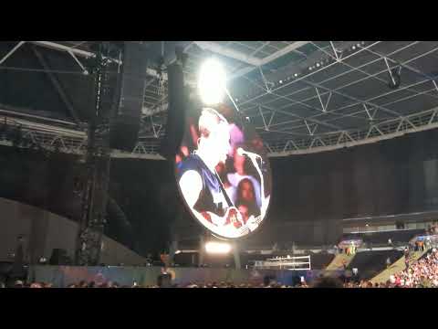 Coldplay And Natalie Imbruglia - Torn Cover Live 4K 16/8/22