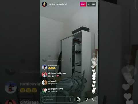 la mego prende fuego peluca en vivo al grito de gorda sucia