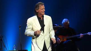 &quot;NO LOVE AT ALL&quot; - BJ Thomas - Riviera Theater - 10/13/2018
