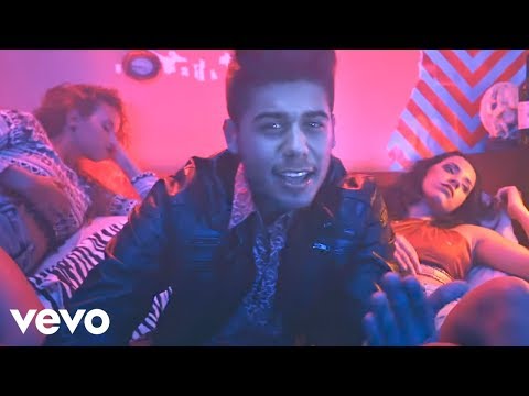 Zé Felipe - Não Me Toca (Videoclipe) ft. Ludmilla
