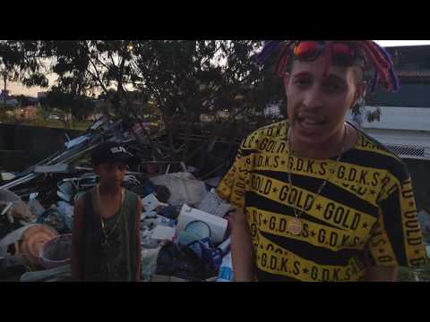 MEDLEY FAVELA - MC BEZERRA MC MODELO , MENOR DE 10 ANOS CANTA FUNK CONCIENTE