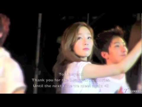 SNSD - Taeyeon Moment @ SMTOWN in Singapore