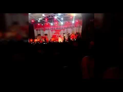7 kata cinta - Rafly DA'3,konser HUT kemerdekaan RI di pontianak 17-08-2016