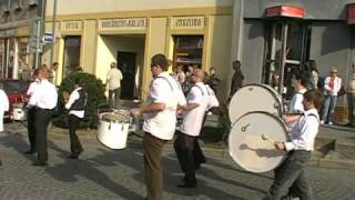 preview picture of video '1. vystoupení Marchingu ZUŠ Roudnice nad Labem v nové sestavě 30. 4. 2010 (2)'