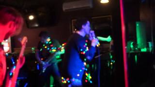 Uncle Outrage - King of the Kangaroos LIVE @ Filthy&#39;s (Nov 7, 2014)