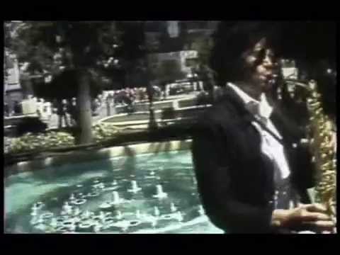 Ella Llora - Upa!