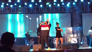 Tareefan Badshah Live Singing !! Rocking performance!! Badshah  And Aastha Gill Live