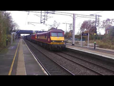 90037+019,sb Mossend Daventry mixed containers throu P2,Acton Bridge 29,11,17