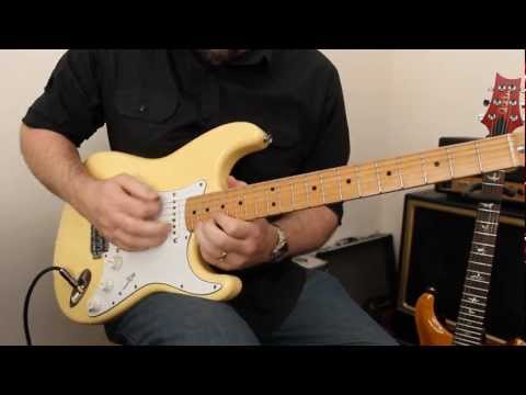 Chris Brooks Guitar Quickies: Dm9 arpeggio with sweeps and pull offs