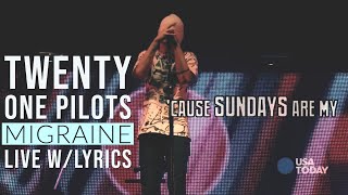 Download lagu Twenty One Pilots - Migraine (performance with lyrics on screen) mp3