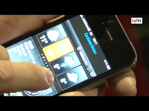 Un mensaje al móvil de la AEMET a los cofrades para informarles de si lloverá, o no