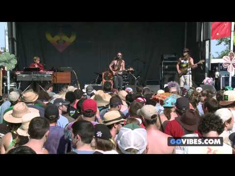 Twiddle performs "When It Rains It Pours - Cabbage Face" at Gathering of the Vibes Music Festival