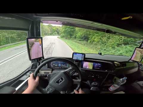 MAN TGX 18.580 D38 -POV- driving (4) HEAVY LOAD #uphill #downhill