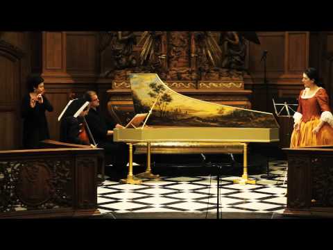 Soetkin Elbers performs and talks about baroque gestures