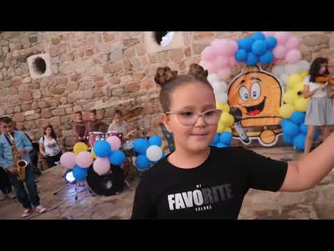 За љубов, среќа и мир - Илина Наумоска