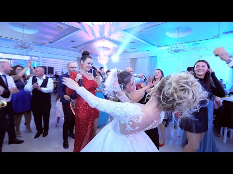 NDIZET ATMOSFERA NGA ÇIFTI NË NJË DASËM TË BUKUR SHQIPTARE