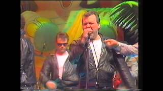 Madness with Hale &amp; Pace - See You Later Alligator (1986 Saturday Live Channel 4)