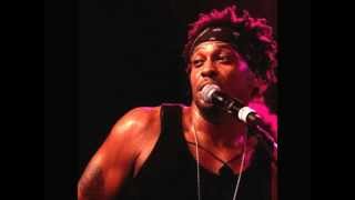 D&#39;Angelo - What Is And What Should Never Be