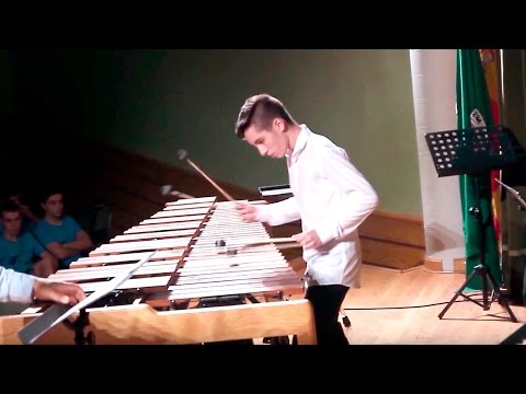 Ney Rosauro.- Farewell del Concierto nº 1 para Marimba.- Ensemble PercuFest 2016, dirige Paco Díaz