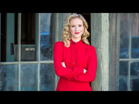 download lagu mp3 mp4 Jessy Schram, download lagu Jessy Schram gratis, unduh video klip Jessy Schram